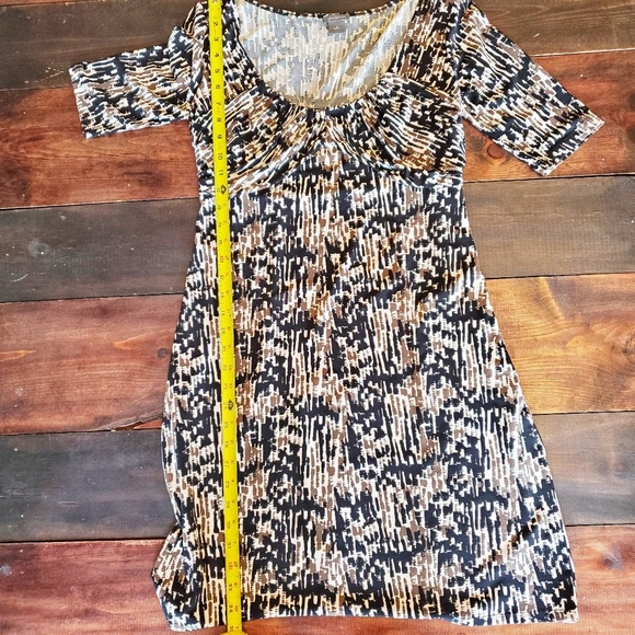 Ann Taylor Graphic Print 3/4 sleeve dress - Picture 7 of 7